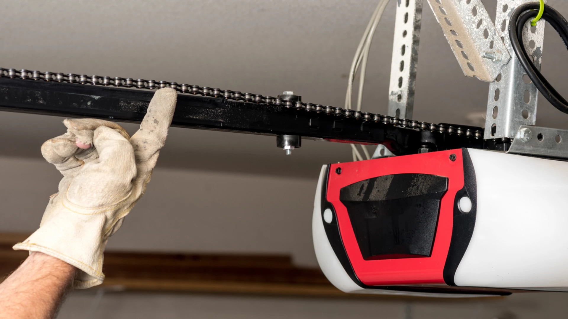 identifying garage door issues